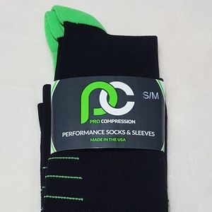 New ProCompression S/M Marathon Elite socks